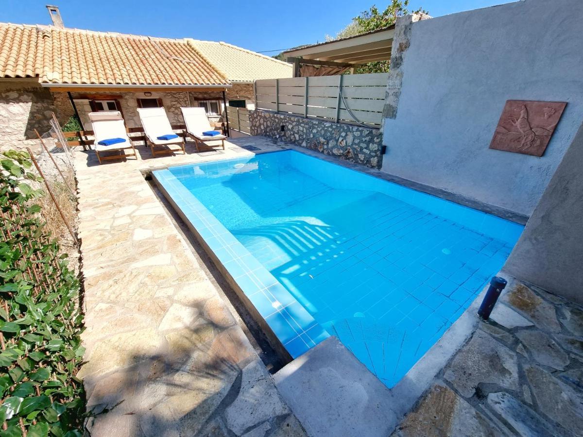 Villa Karya Boutique Mansion Kariá Exterior foto